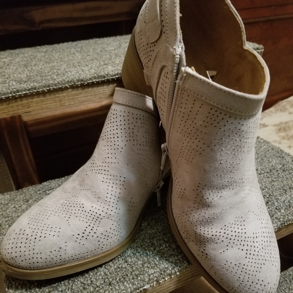 Cute boots
